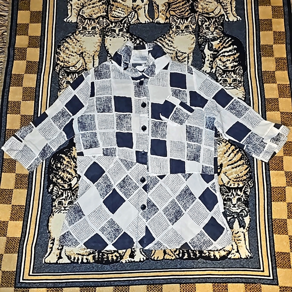 Terra SJ Apparel button-down top pocket artsy lagenlook